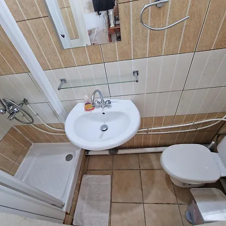 Nicosia Rooms Studios Апартаменти *