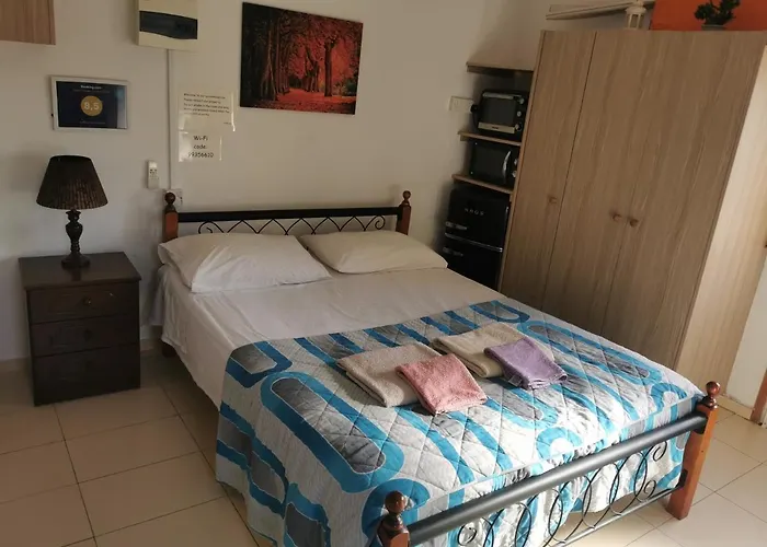 Nicosia Rooms Studios דירה